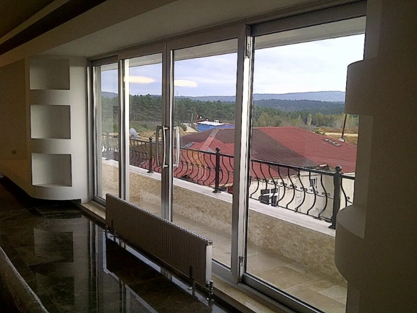 PVC mi Alüminyum mu? Doğru Kararı Vermeniz İçin Karşılaştırma Rehberi